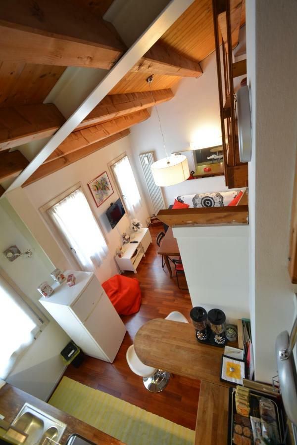 Casa Vacanze Chez La Reine - Holiday Home Vicenza Exterior foto